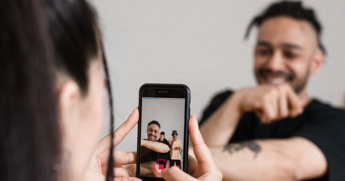 TikTok в 2026: как набрать просмотры и первых подписчиков