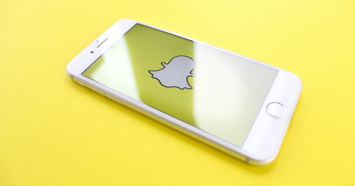 Продвижение в Snapchat в 2026: подписчики, Spotlight, Snap Score